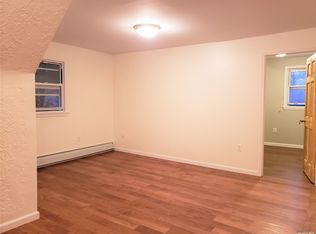 47-17 190th St #2, Flushing, NY 11358