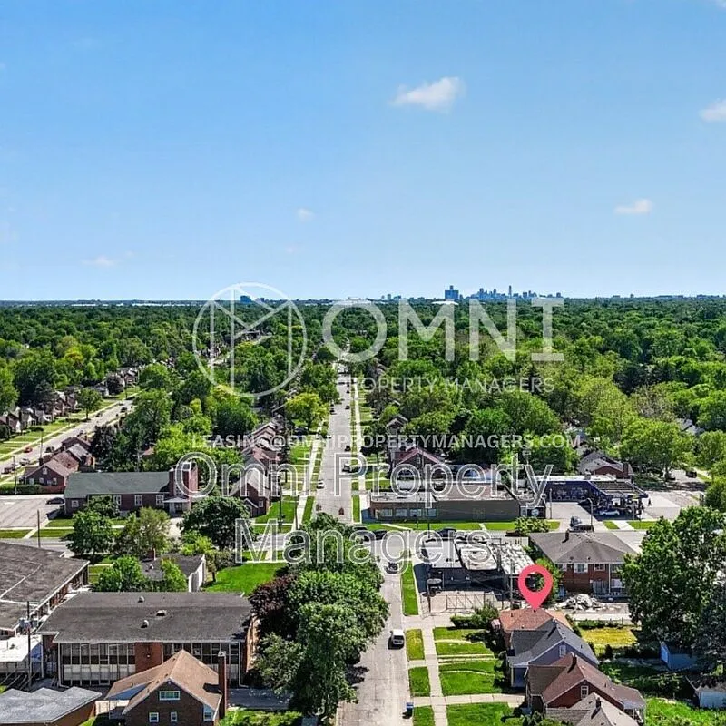 2 bed, 1.0 bath, 720 sqft, $1,100 — Photo 4