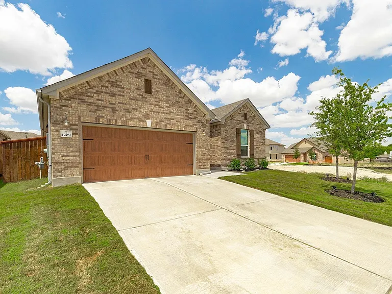 1209 Backcountry Dr — Photo 5
