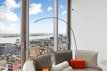 Rented by Nest Seekers International