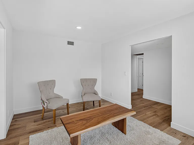 3841 Bannister Rd — Photo 17