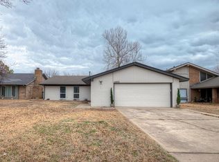 10420 Blue Spruce Rd, Oklahoma City, OK 73162