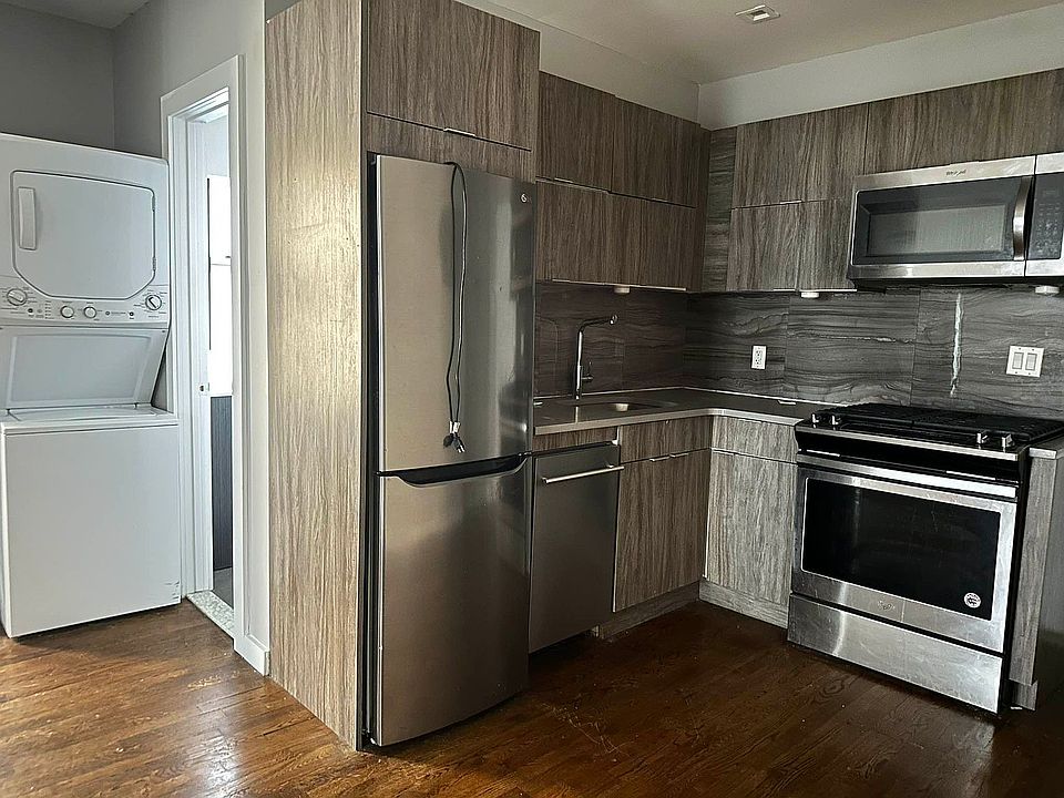 1st image of 318 E 106th St APT 5