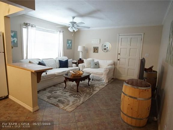 4th image of 1231 SE 1st St APT 12