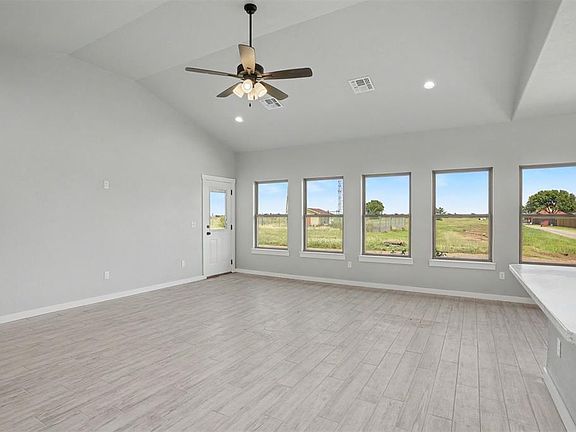 5th image of 3324 Continental Ct