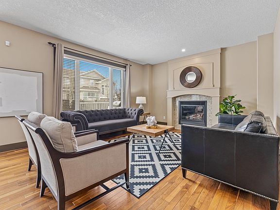 4th image of 1014 Hope Rd NW