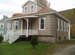 18 Cascade St, Berlin, NH 03570