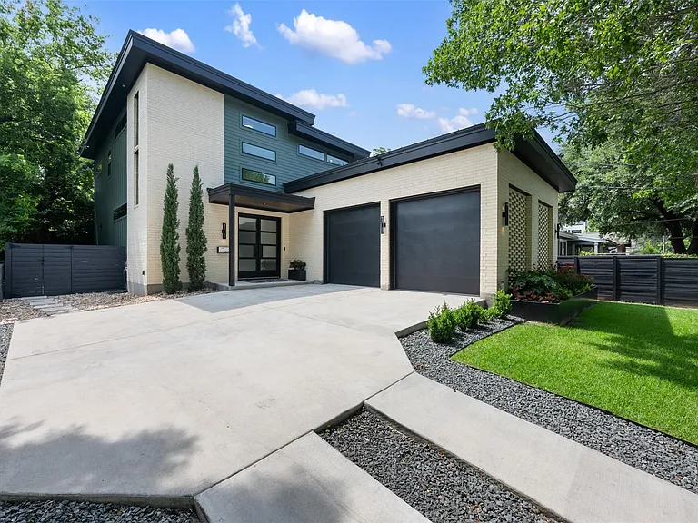2603 Euclid Ave — Photo 1