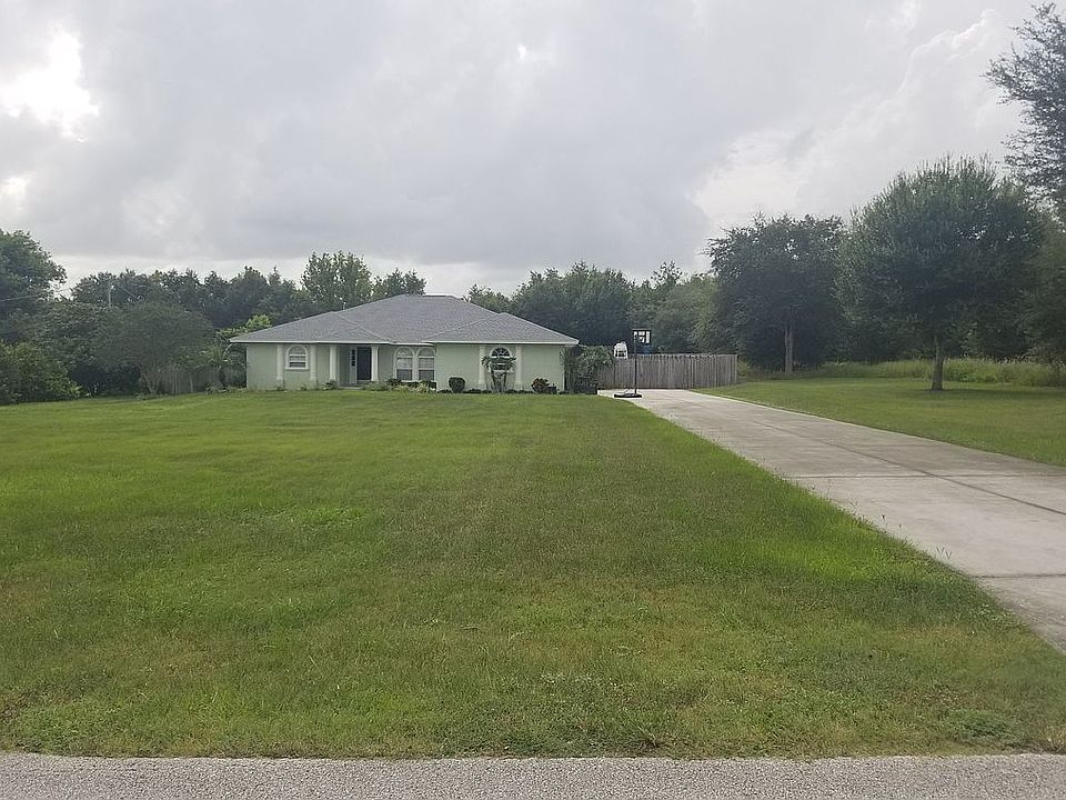 2nd image of 6711 Kitty Fox Ln