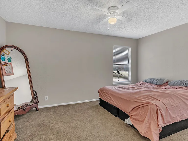 3808-3814 Coates Cir — Photo 12