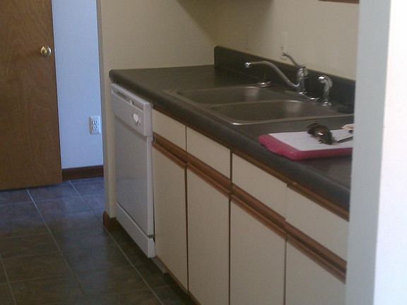 5th image of 2604 John L St
