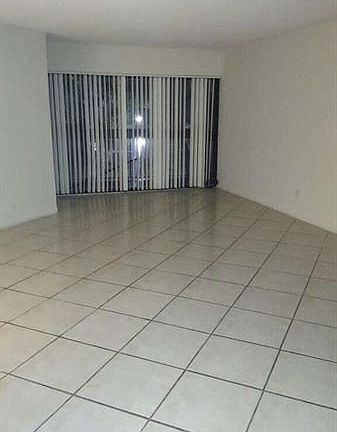 5th image of 1950 N Congress Ave APT 211