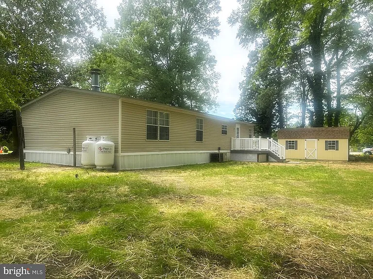 107 Melvin Ave — Photo 17