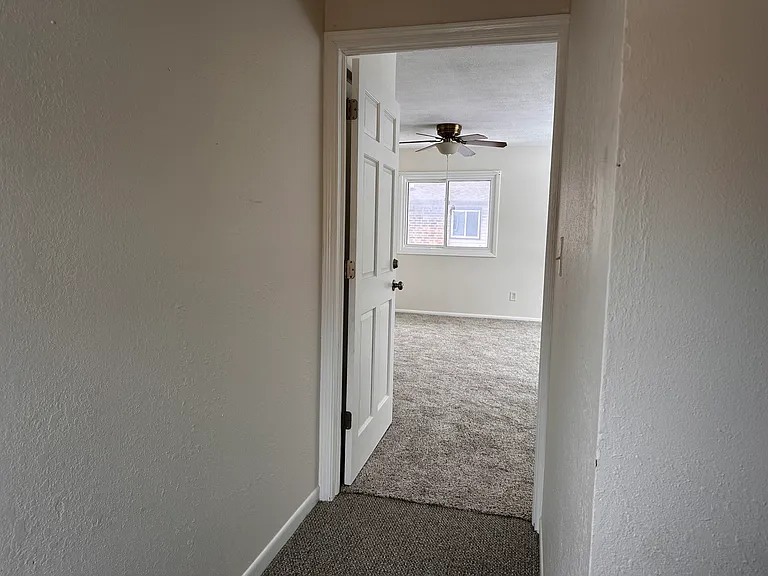 4228 S Pennsylvania Ave — Photo 5
