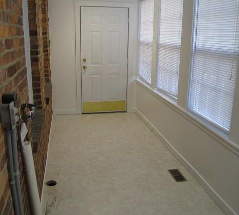 3rd image of 411 Bowling Ave #A