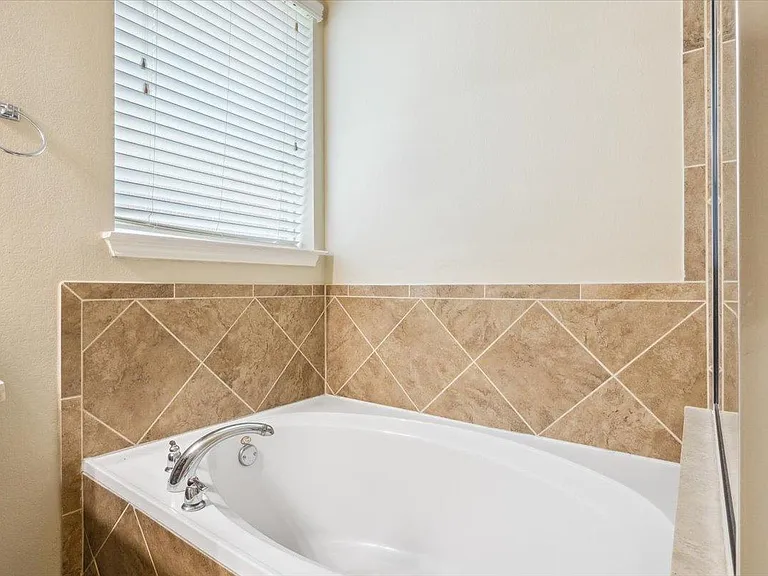 1013 Fred Couples Ct — Photo 22