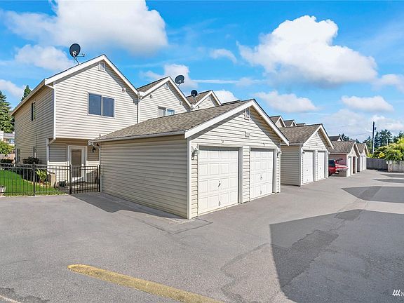 4th image of 5118 Browns Point Blvd APT D