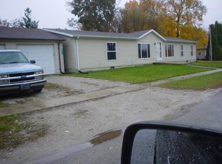 207 N Sierer St, Fremont, IN 46737