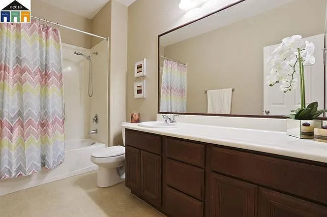 1308 Camilla St — Photo 12