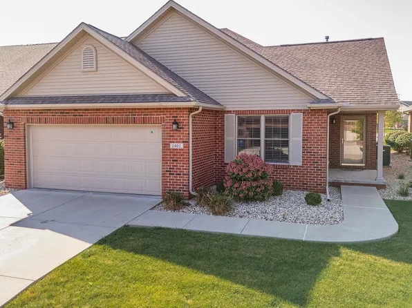 1401 Monterey Pine Dr, Normal, IL 61761