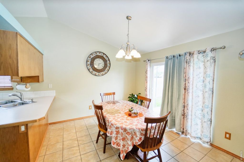 405 Trailwood Dr