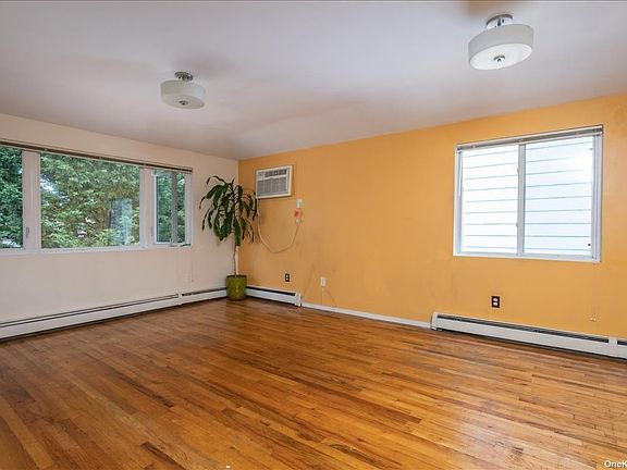 2nd image of 89-29 Moline St Floor 2