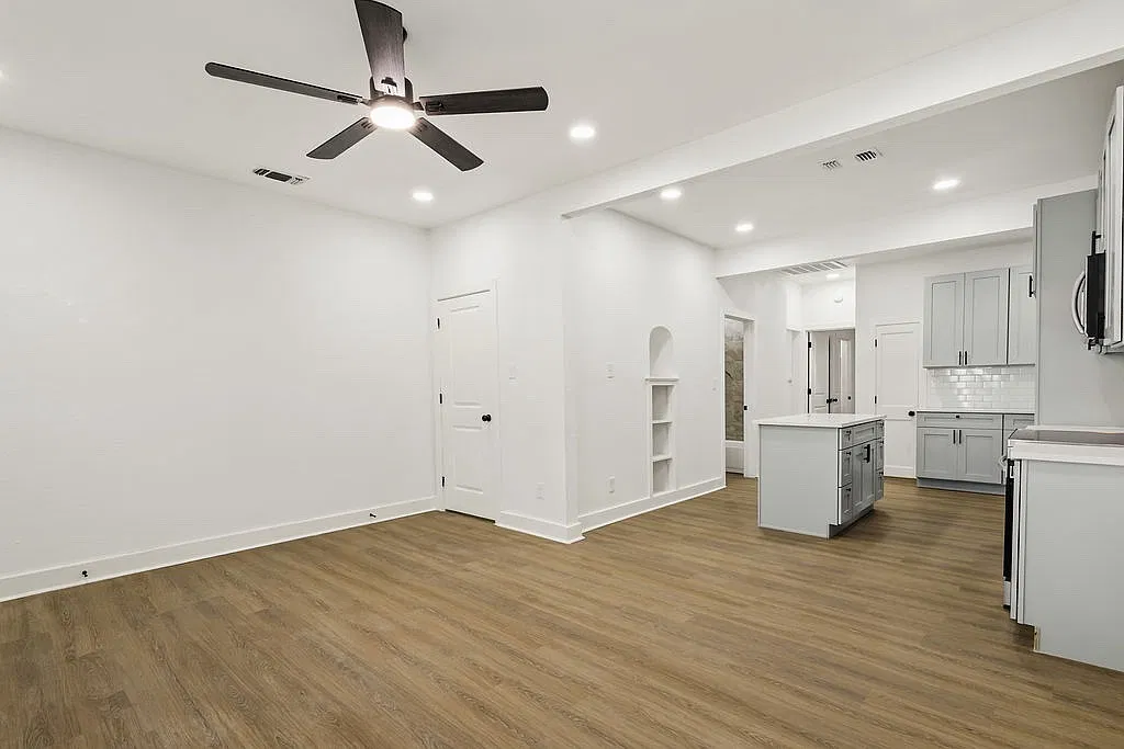 3 bed, 1743 sqft, $1,995 — Photo 4