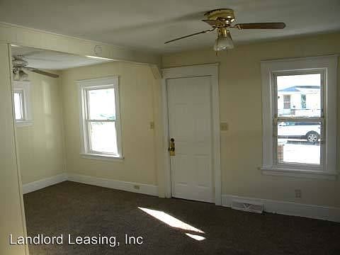 2nd image of 1036 W 18th St