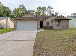 8754 HAMMOND FOREST Drive, Jacksonville, FL 32221