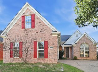 943 Misty Birch Ln, Cordova, TN 38018