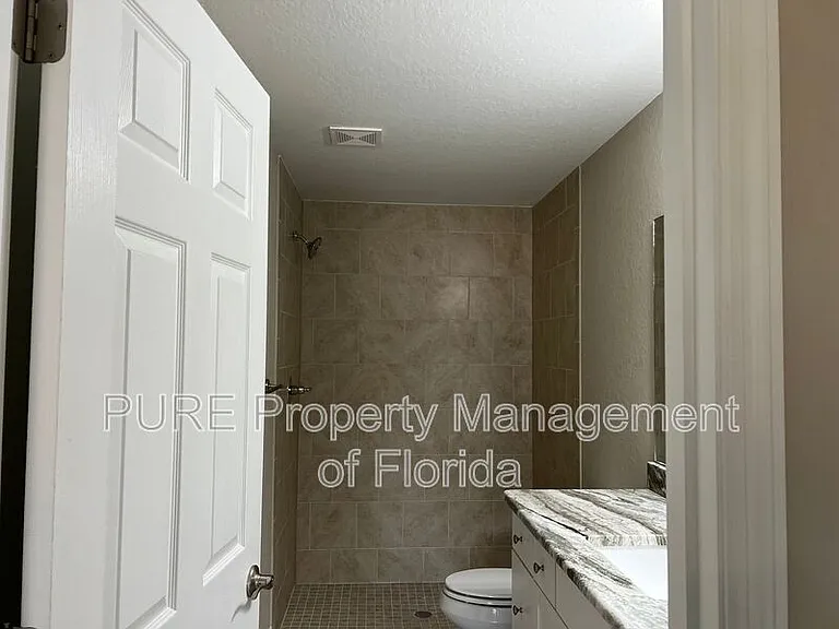 8 Locust Loop — Photo 13