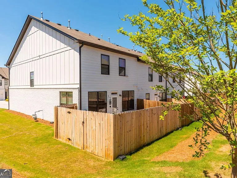 40 Caison Dr — Photo 27