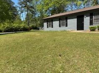 4325 Lincolndale Dr, Ellenwood, GA 30294