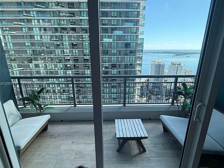60 SW 13th St #3808 — Photo 15