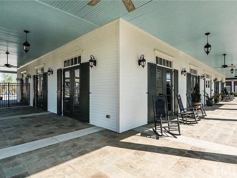 304 Golf Vista Trl — Photo 34