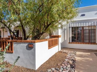 317 S Paseo Quinta APT B, Green Valley, AZ 85614