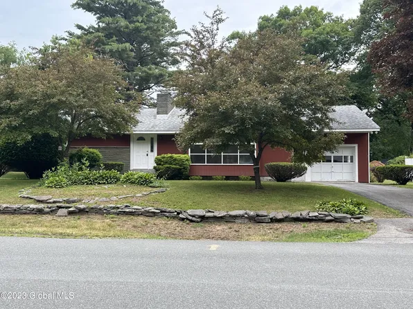 45 Cedar Lane, Scotia, NY 12302