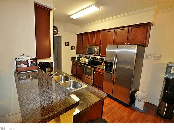 4th image of 710 Washington Ave
