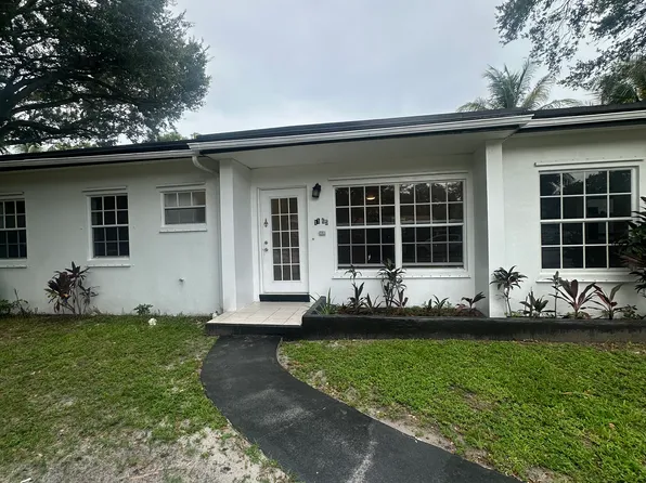 1165 NE 130th St #1, Miami, FL 33161