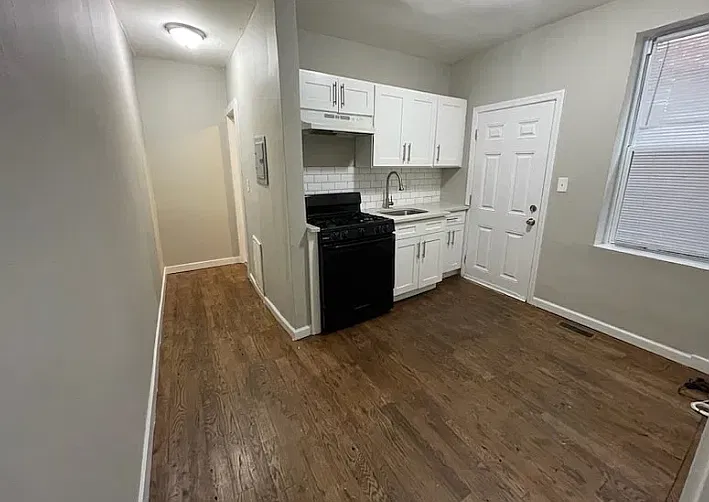 1 bed, $1,150 — Photo 2