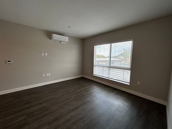 2nd image of 1354 Mount Pisgah Rd #305