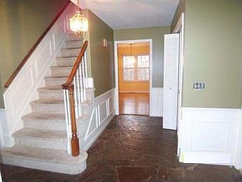 5th image of 108 Wedgewood Dr