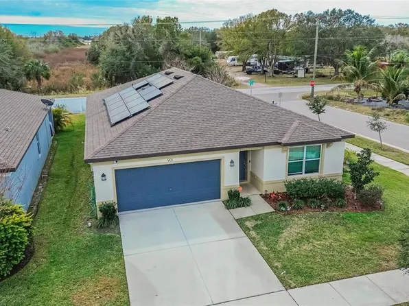 901 Golden Shiner Ave, Ruskin, FL 33570