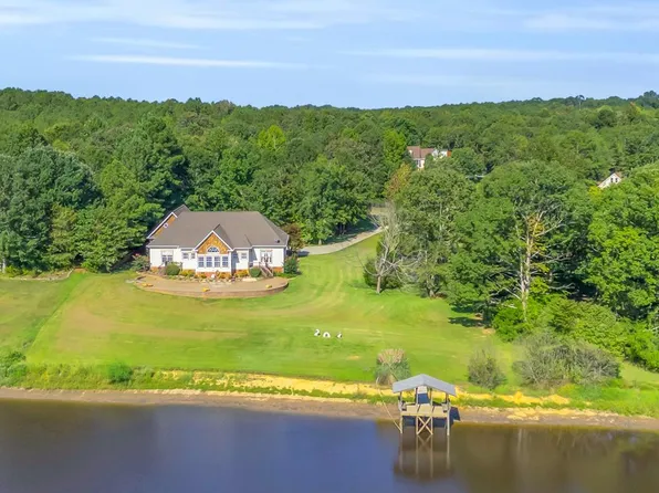 425 Quarter Creek Rd, Greenwood, SC 29649