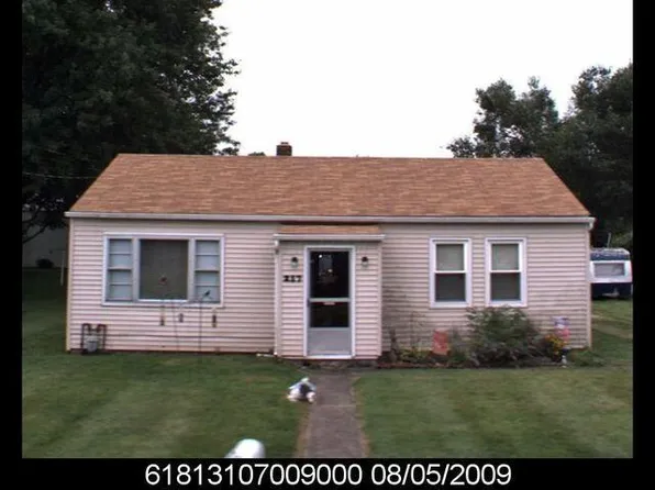 217 Center St, Ashley, OH 43003