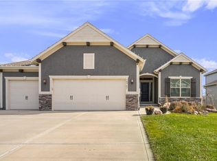 16767 W 170th Ct, Olathe, KS 66062