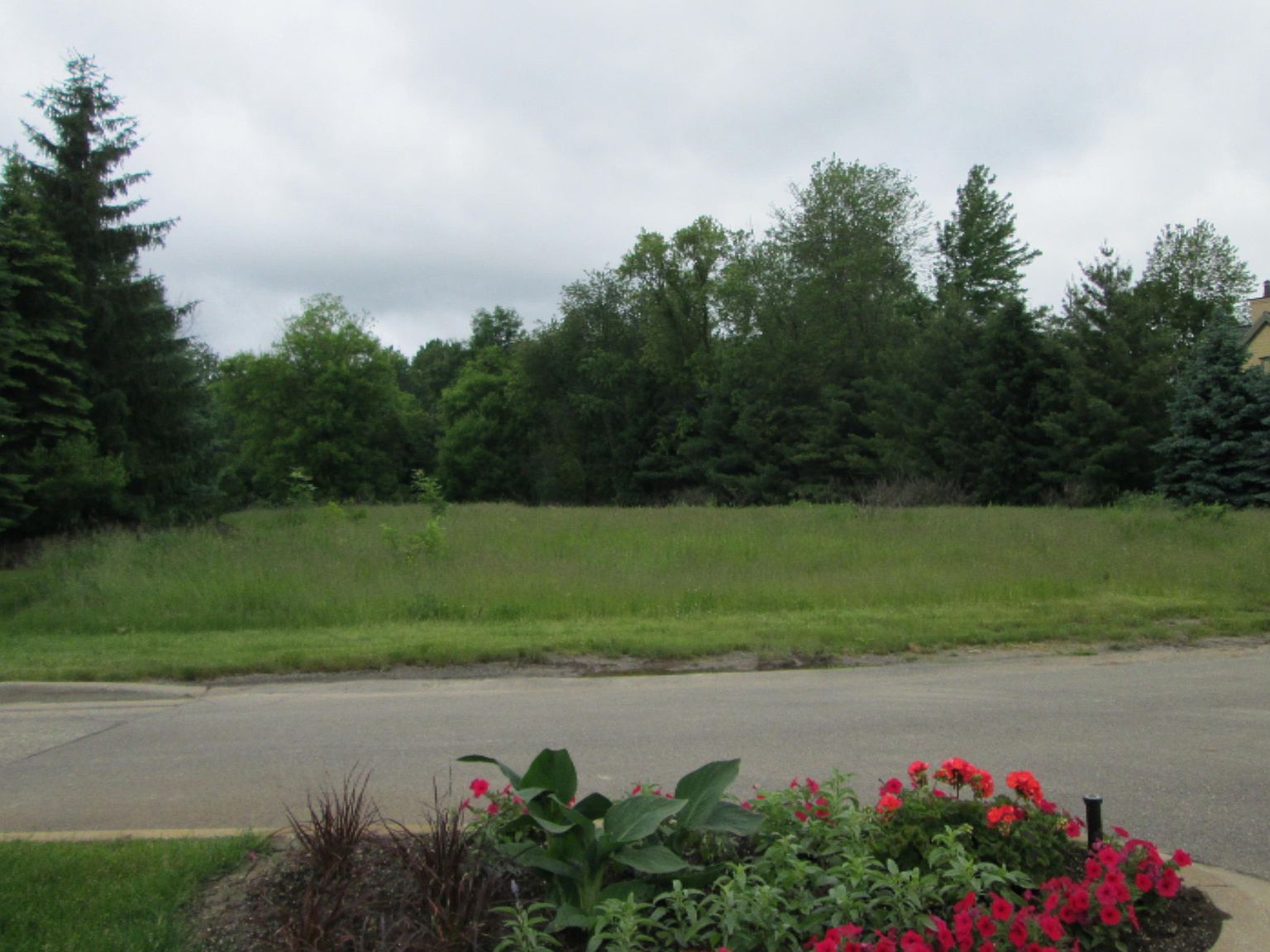 5830 Manchester Hills Dr SE, Grand Rapids, MI 49546 Zillow