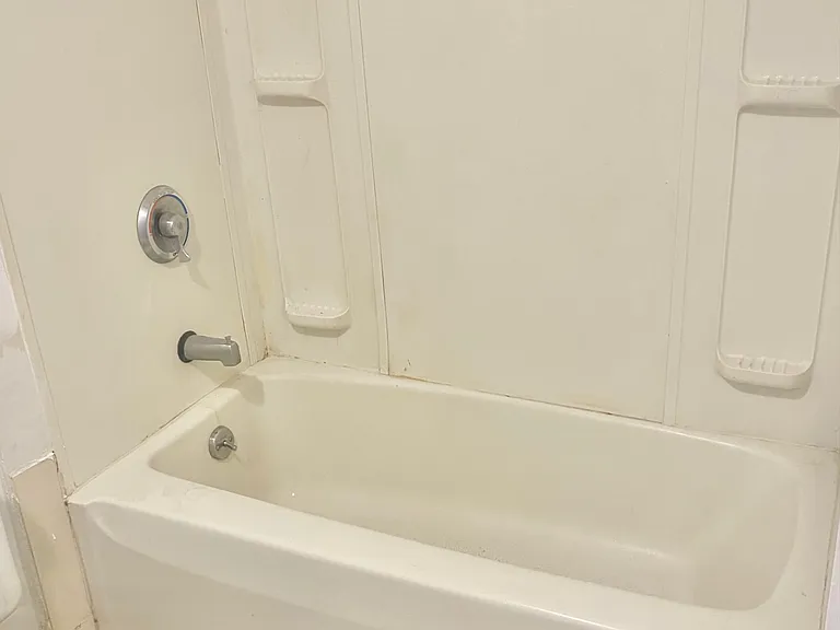 398 Main St #33 — Photo 2