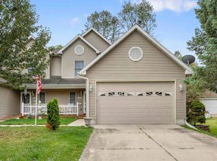 124 Cornwall Ave, Waterloo, IA 50702