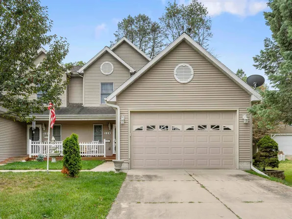 124 Cornwall Ave, Waterloo, IA 50702